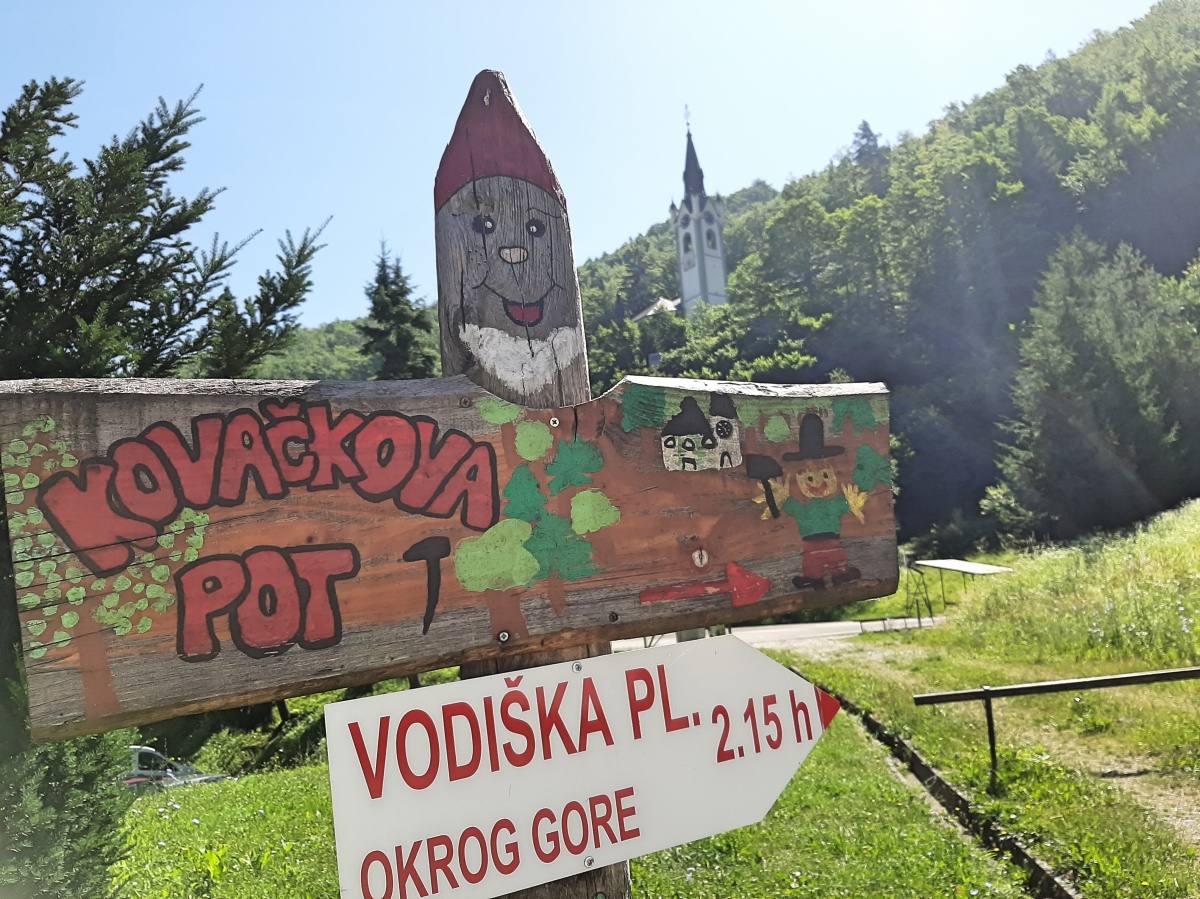 Kovačkova pot na Kuglo, Kropa 1458