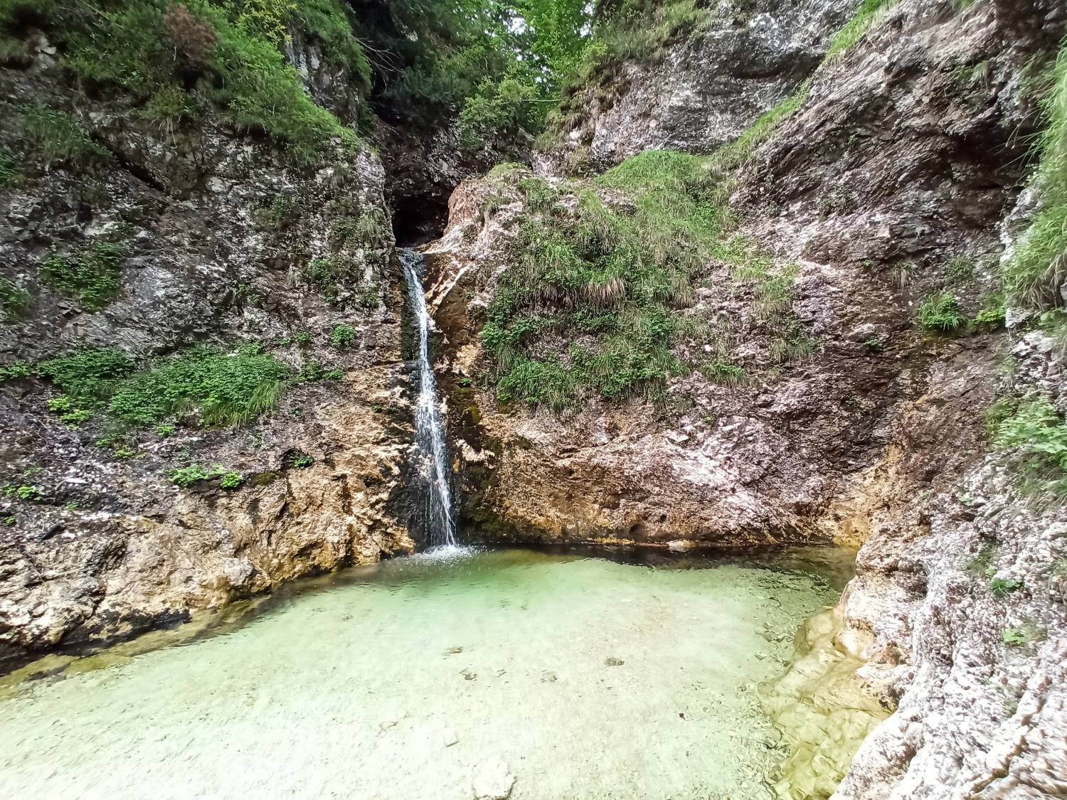 Zapotoški slapovi-Trenta 6873
