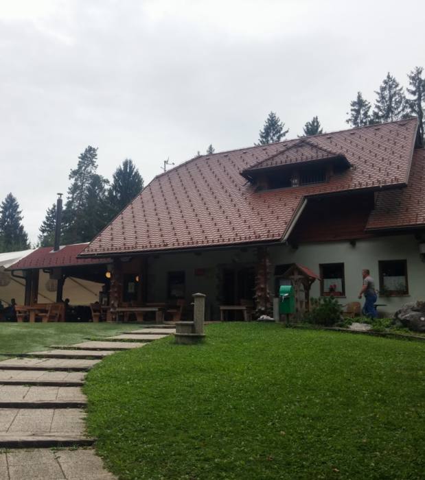 Komenda Mountain Hut 29